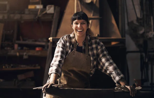 Best Blacksmith Business Portrait Confident Young Woman Working Foundry — 图库照片