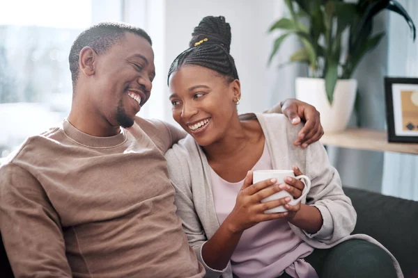 Being You True Joy Young Couple Relaxing Sofa Home — Photo