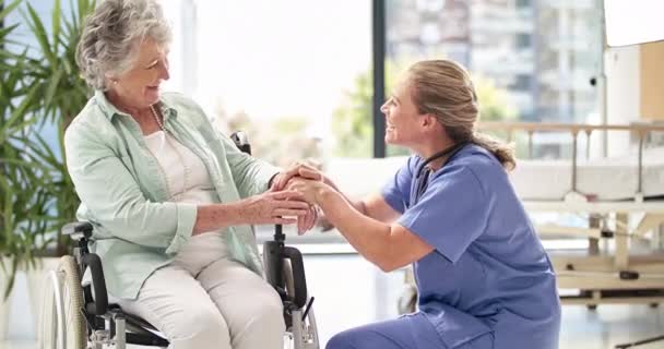 Kindness Support Care Doctor Nurse Senior Woman Retirement Home Elderly — Stockvideo