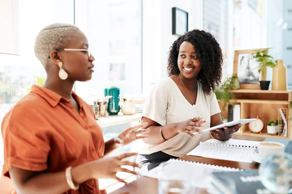 Have Shared Passion What Two Businesswomen Having Discussion Office — Stockfoto