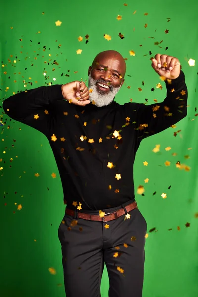 Everyday Should Celebrated Senior Man Dancing While Confetti Falls Him — Foto de Stock