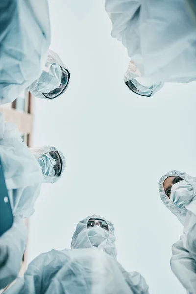 Safe Secure Covered Group Healthcare Workers Wearing Masks Hazmat Suits — Foto Stock