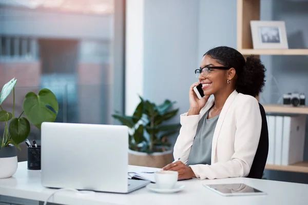 Marketing Agent Talking Phone Networking Customers Negotiating Successful Deals Office — ストック写真