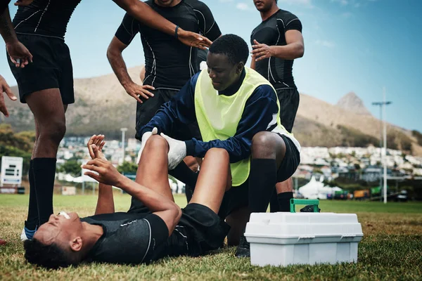 Looks Bad Injury Young Rugby Player Receiving First Aid Assistance — Stock fotografie