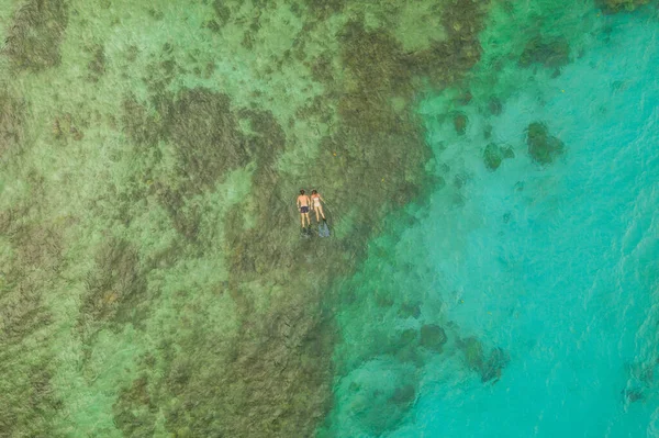 Floating Sea Happiness High Angle Shot Unrecognizable Couple Swimming Waters — Stock Photo, Image