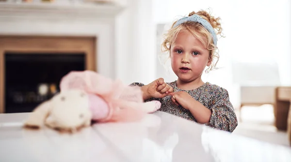 Come Play Cropped Portrait Adorable Little Girl Standing Alone Living — Foto Stock