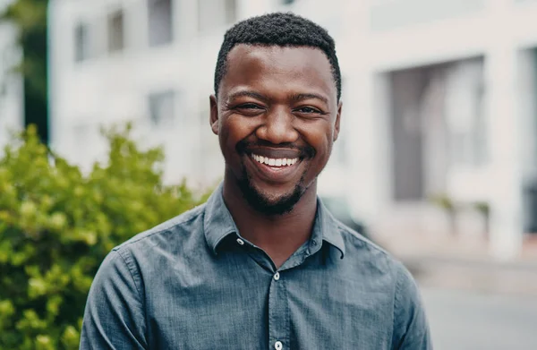 Smile Success Cropped Portrait Handsome Young Businessman Sitting Alone Day — ストック写真