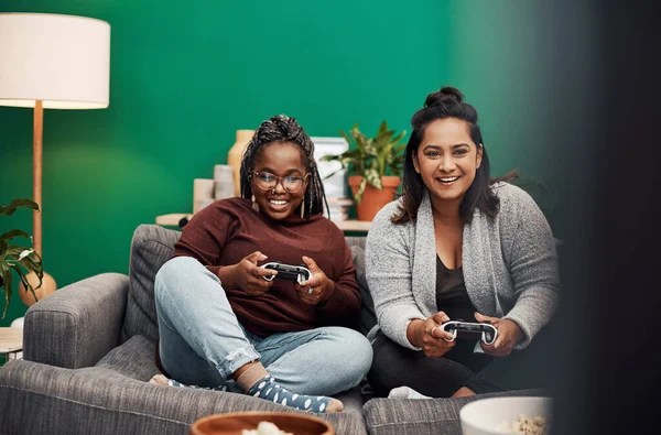 Its Game Girl Two Young Women Playing Video Games Sofa — Foto Stock