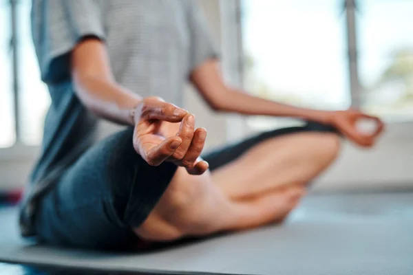 Its All Balance Unrecognizable Woman Practicing Yoga While Meditating Studio — Stockfoto