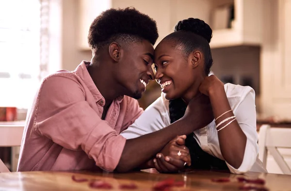 Love Never Looked Good Affectionate Young Couple Smiling Each Other — Foto de Stock