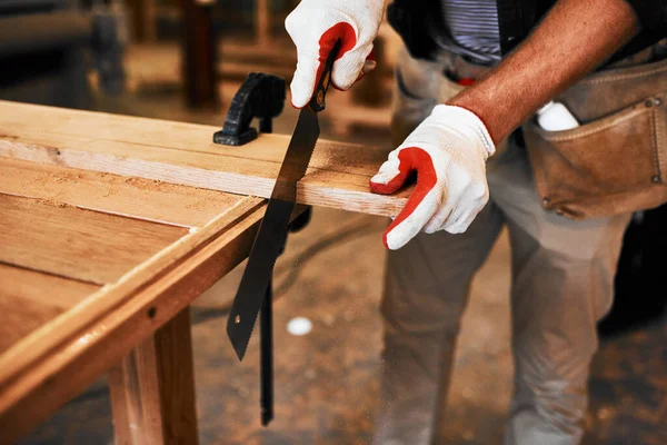 Our Wood Cut Rest Unrecognizable Carpenter Cutting Wood Workshop — Stockfoto