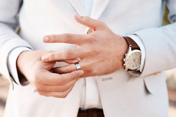 Wedding Ring Symbol Lifetime Commitment Unrecognizable Bridegroom Adjusting His Ring — 스톡 사진