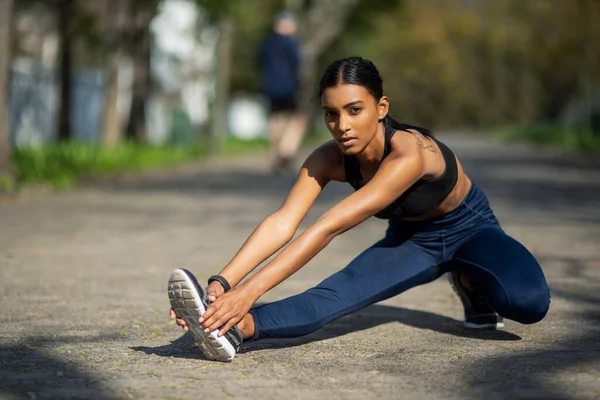 Getting Ready Run Her Heart Out Portrait Sporty Young Woman — Stok fotoğraf
