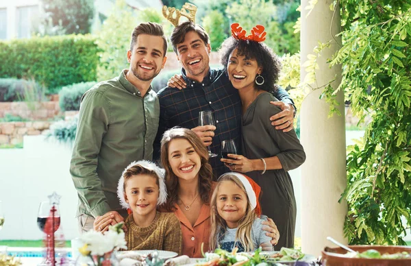 Christmas All Coming Together Family Portrait Beautiful Young Family Posing — Foto Stock