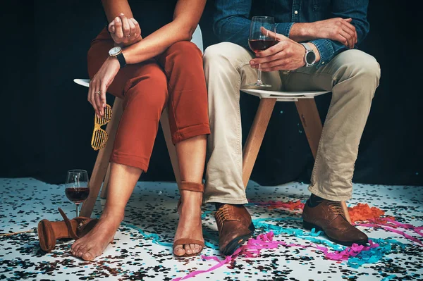 Our Feet Hurt Dancing Two Unrecognizable Friends Sitting Together New — Foto de Stock