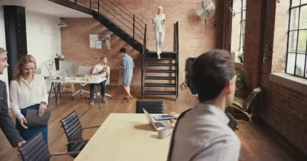 Meeting Group Team Corporate Business People Colleagues Coworkers Modern Office — Vídeo de stock