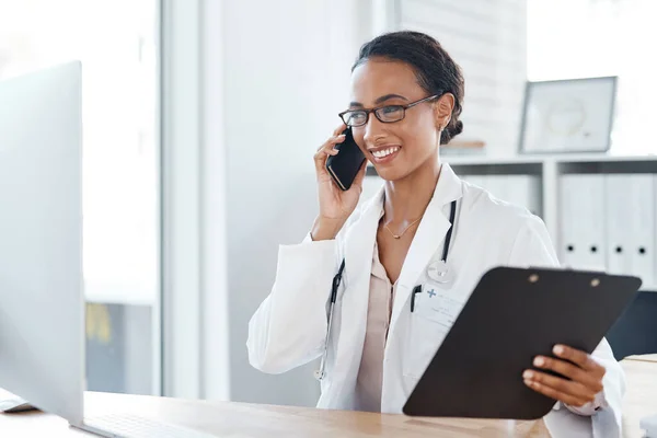Have Your Test Results Doctor Making Phone Call Using Her — 스톡 사진