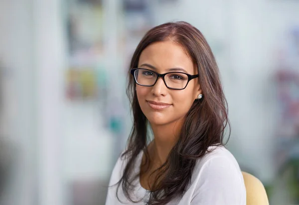 Business Woman Smiling Looking Happy Her New Job Satisfied Ready — Stockfoto