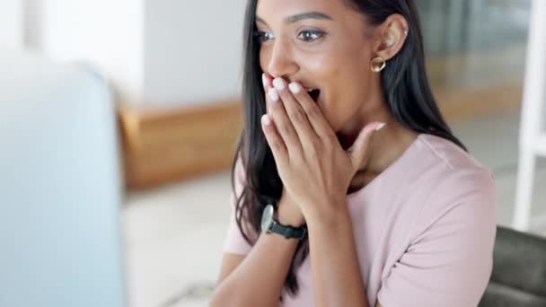 Surprised Shocked Excited Business Woman Looking Amazed Showing Happy Expression — Wideo stockowe