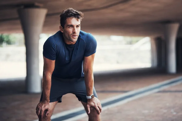 Just Need Catch Breath Real Quick Sporty Young Man Taking — Fotografia de Stock