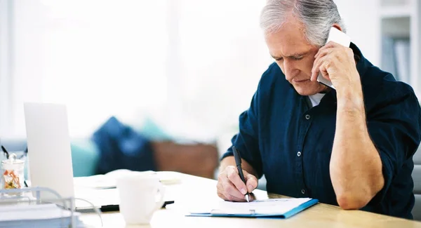 Yes Dotting Your Every Request Mature Businessman Writing Few Notes —  Fotos de Stock