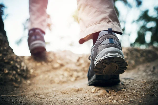 Keep Moving Reach Top Low Angle Shot Unrecognizable Man Walking — Stockfoto