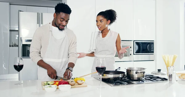 Youre Saying Youre Better Cook Cheerful Young Couple Preparing Dinner — 스톡 사진