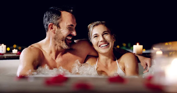 What Being Loved Feels Affectionate Mature Couple Relaxing Hot Tub — Fotografia de Stock