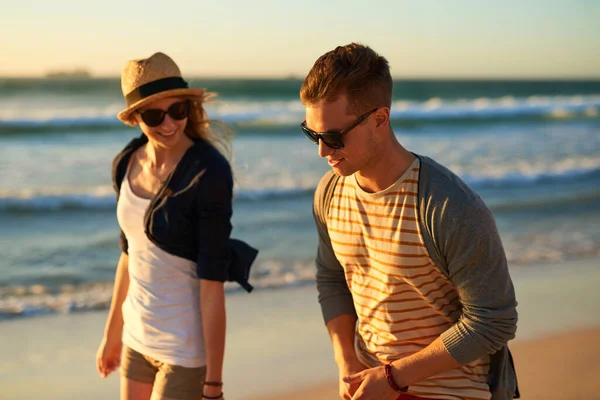 Loving You Loving Beach Affectionate Young Couple Taking Walk Together — Zdjęcie stockowe