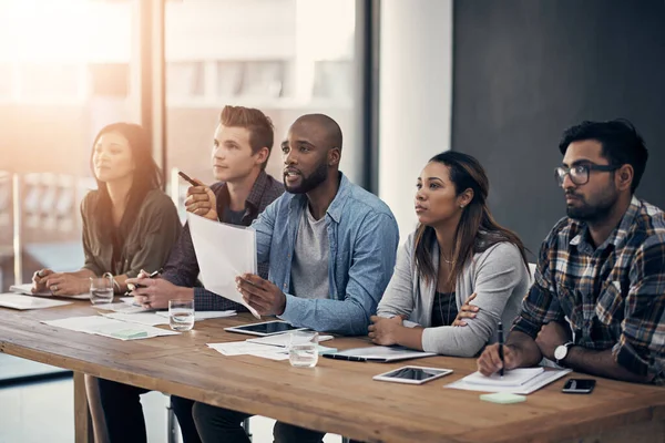 See More Group Young Businesspeople Having Meeting Modern Office — Stock Fotó