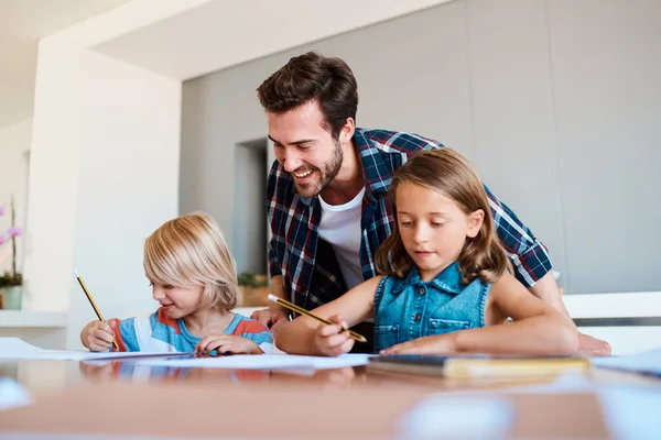 Picture Perfect Young Father Helping His Two Small Children Homework — Foto Stock