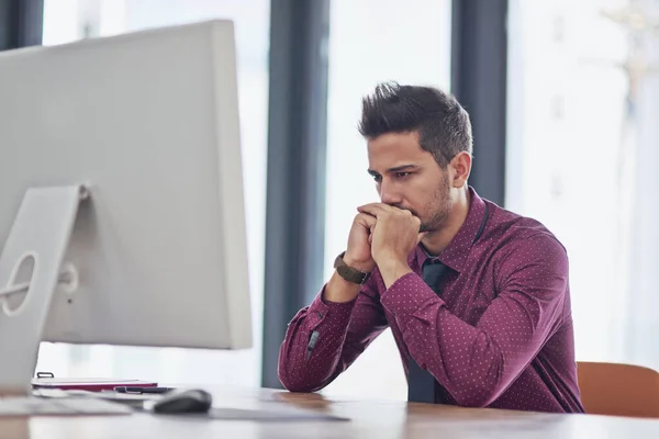 Putting Lot Thought Work Handsome Young Businessman Looking Thoughtful While — Stockfoto