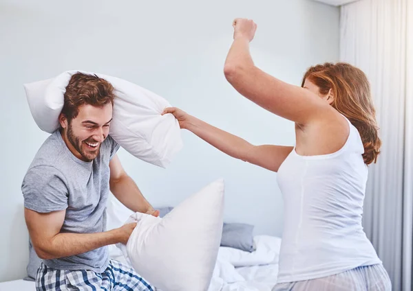 Okay Surrender Couple Having Pillow Fight Home — Zdjęcie stockowe