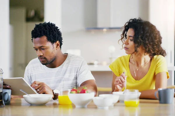 Whos Woman Picture You Just Scrolled Young Couple Using Digital — Stock Photo, Image