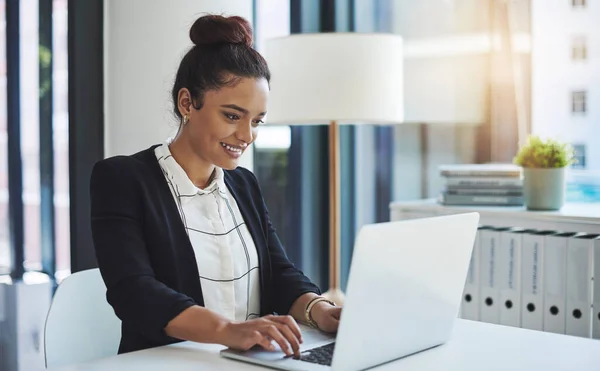 Work Hard Success You Want Young Businesswoman Using Laptop Modern — ストック写真