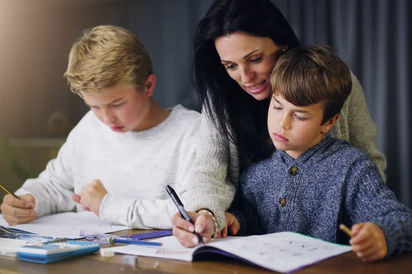 Parents Make Best Teachers Mother Helping Her Sons Homework — Foto Stock