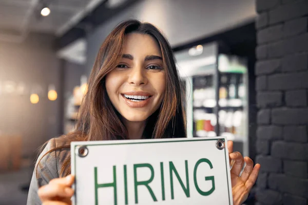 Looking Job Cropped Portrait Attractive Young Woman Holding Hiring Sign — Fotografia de Stock