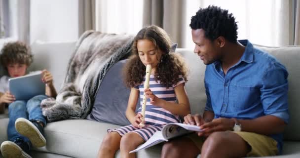 Father Clapping Daughter Practicing Flute Home While Cheering Supporting Her — Video Stock