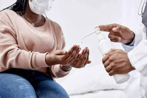 Closeup Doctor Hands Giving Sanitizer Female Covid Patient Consulting Examining — 图库照片