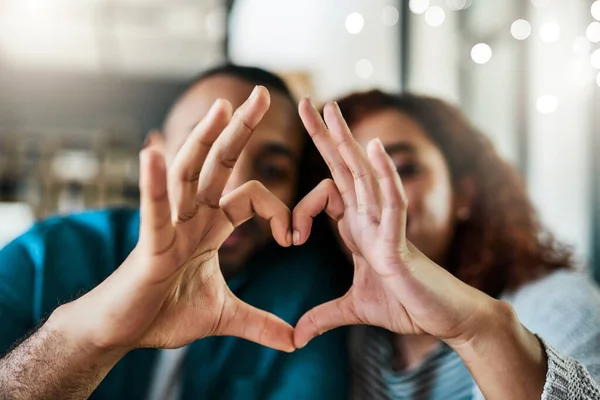 Together Make Perfect Pair Young Couple Making Heart Gesture Hands — Foto de Stock