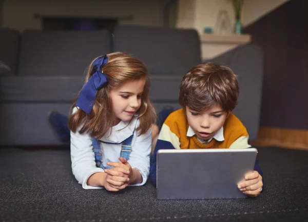 Learning Future Adorable Little Kids Using Wireless Technology Home —  Fotos de Stock