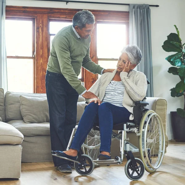 Everything Alright Love Promise Worried Looking Elderly Woman Seated Wheelchair — Stockfoto