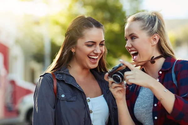 Extremely Happy How Photos Came Out Two Beautiful Female Friends — Foto Stock