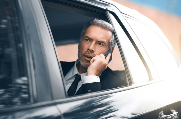 Pulling Your Building Right Now Handsome Mature Businessman Making Call — Fotografia de Stock