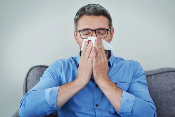 Season Sneezes Here Mature Man Blowing His Nose — Stock fotografie