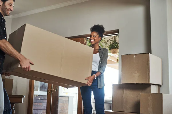 Home Owner Couple Moving Boxes New Home Looking Cheerful Excited — Stockfoto