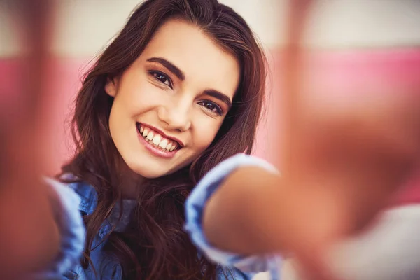 Move Forward Happy Spirit Beautiful Young Woman Taking Selfie Wall — Stockfoto
