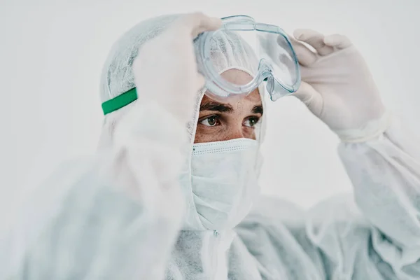 Οζώδης Δερματίτιδα Πανδημία Και Εργαζόμενος Στον Τομέα Της Υγειονομικής Περίθαλψης — Φωτογραφία Αρχείου