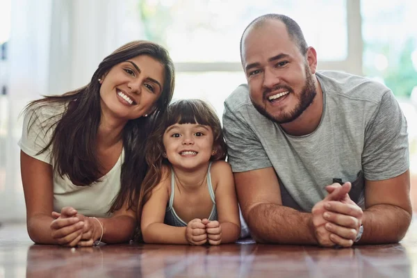 Family Time Comes First Portrait Mother Father Bonding Adorable Young — Foto Stock