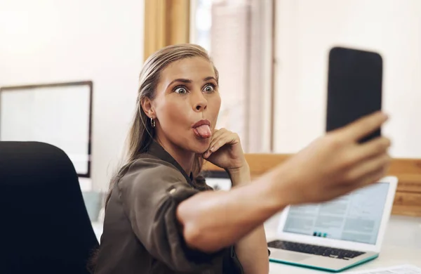 Phone Selfie Playful Business Woman Having Fun Being Goofy Joking —  Fotos de Stock